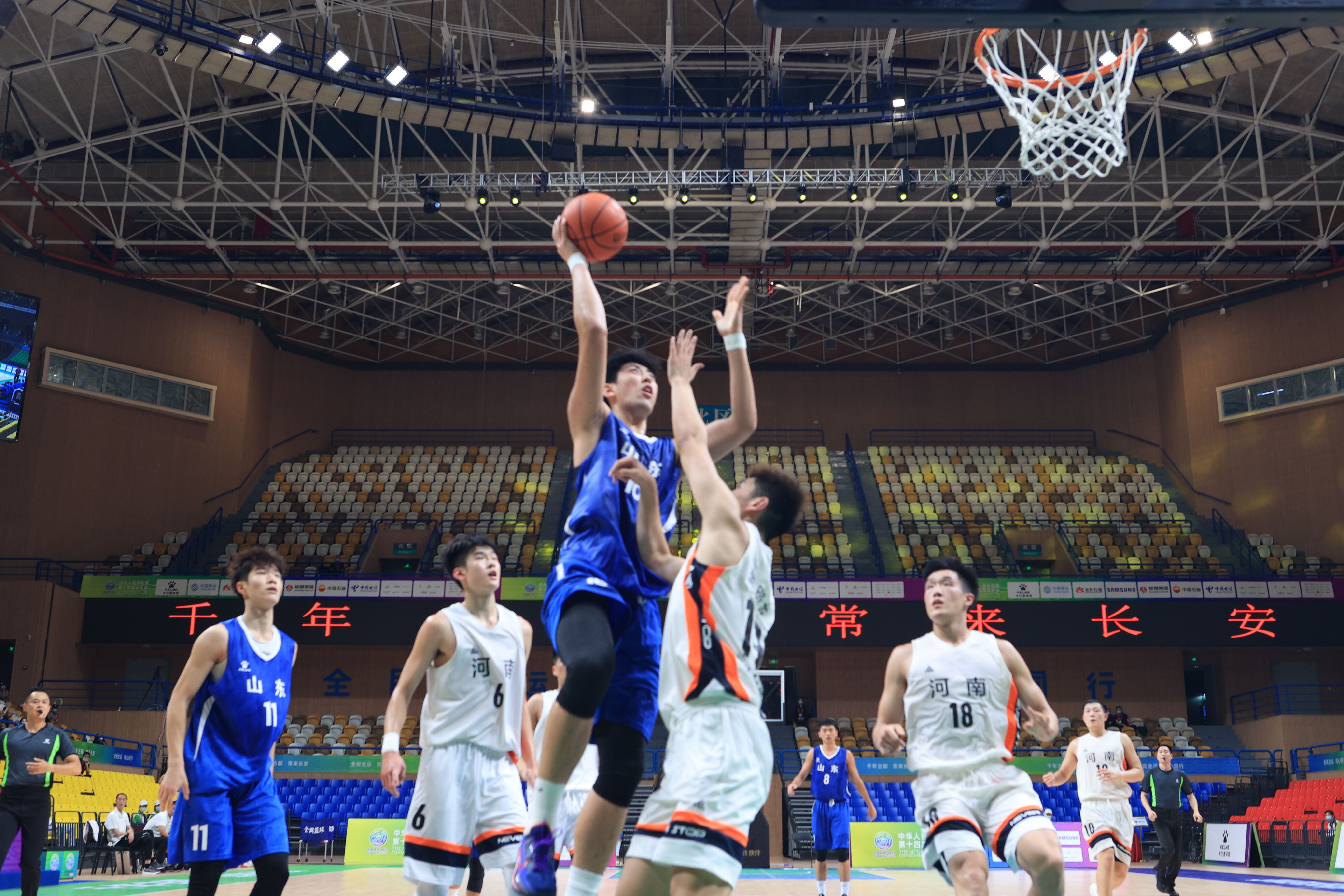 见不仅是一 见不仅是一